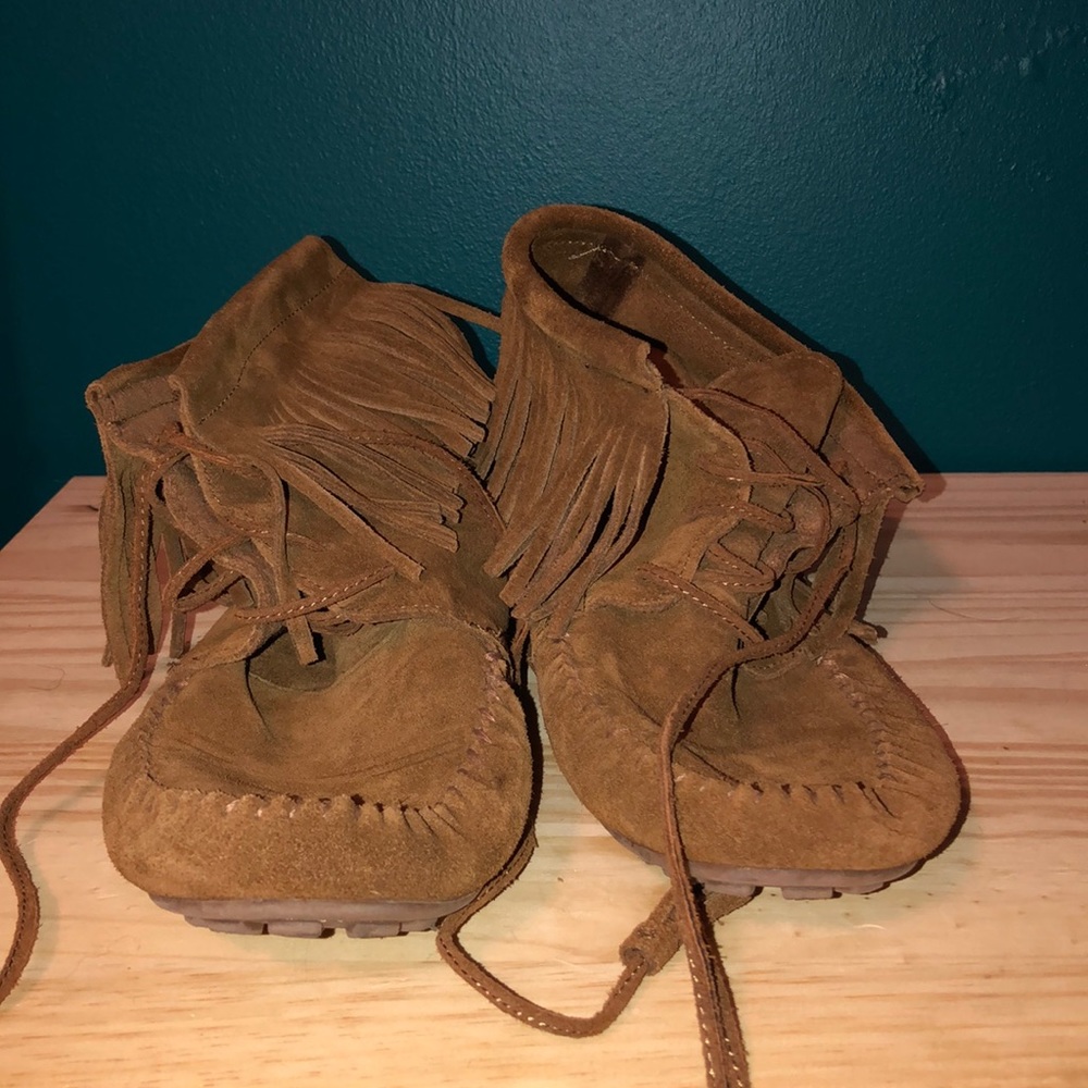Minnetonka Booties